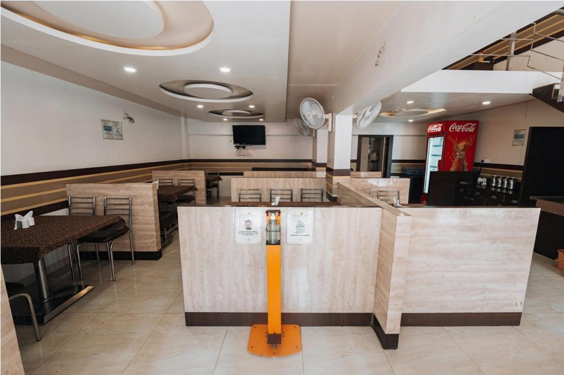 Hotel Krushna Inn Trimbak Ngoại thất bức ảnh